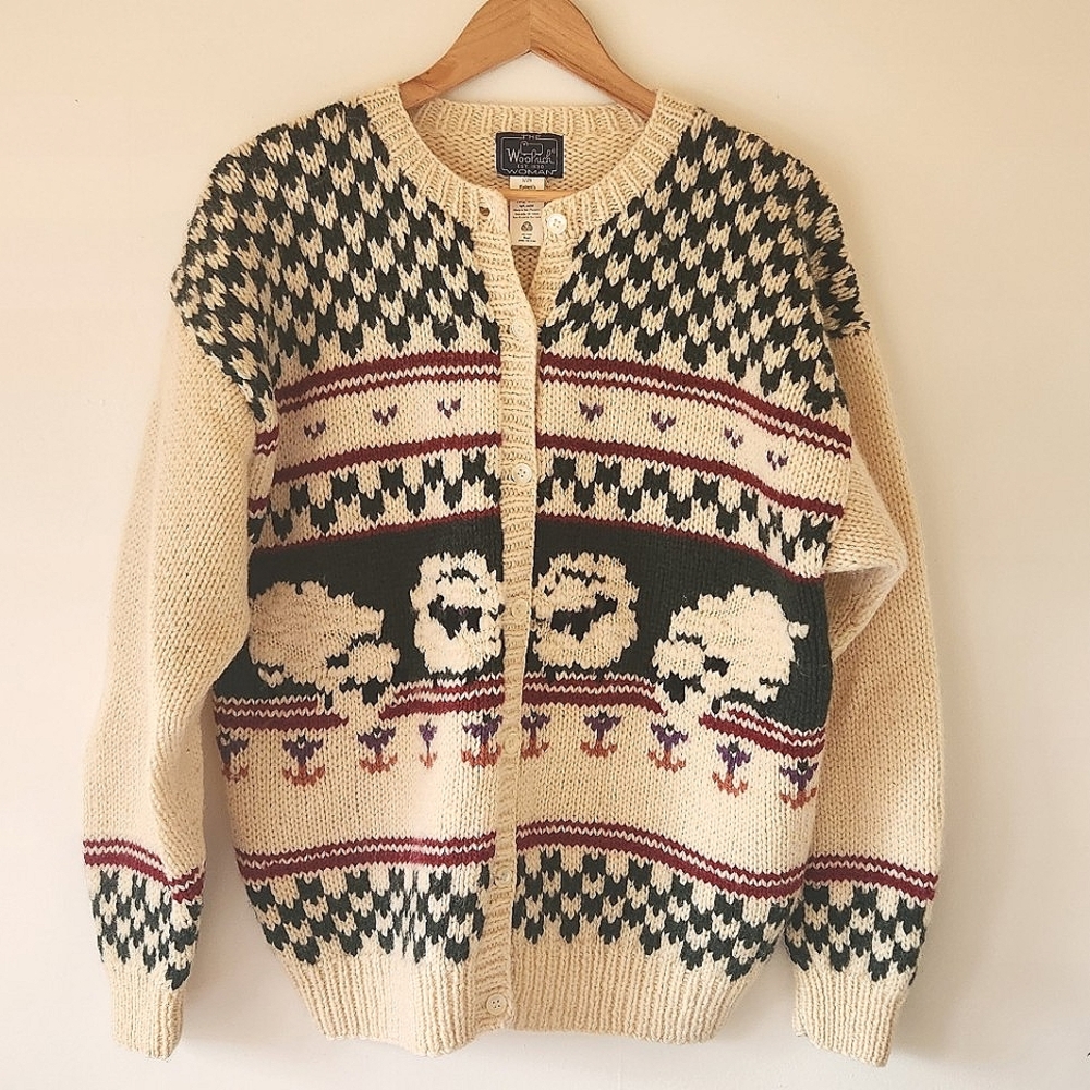 Vintage Woolrich Women's Sweater Sheep Button Front Cardigan Cream Size XLG